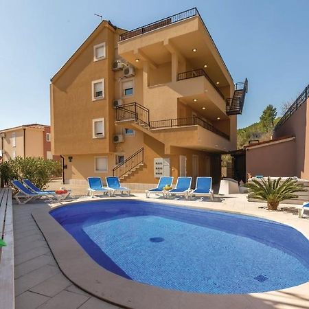 Ferdo 1 Hotel Makarska Buitenkant foto